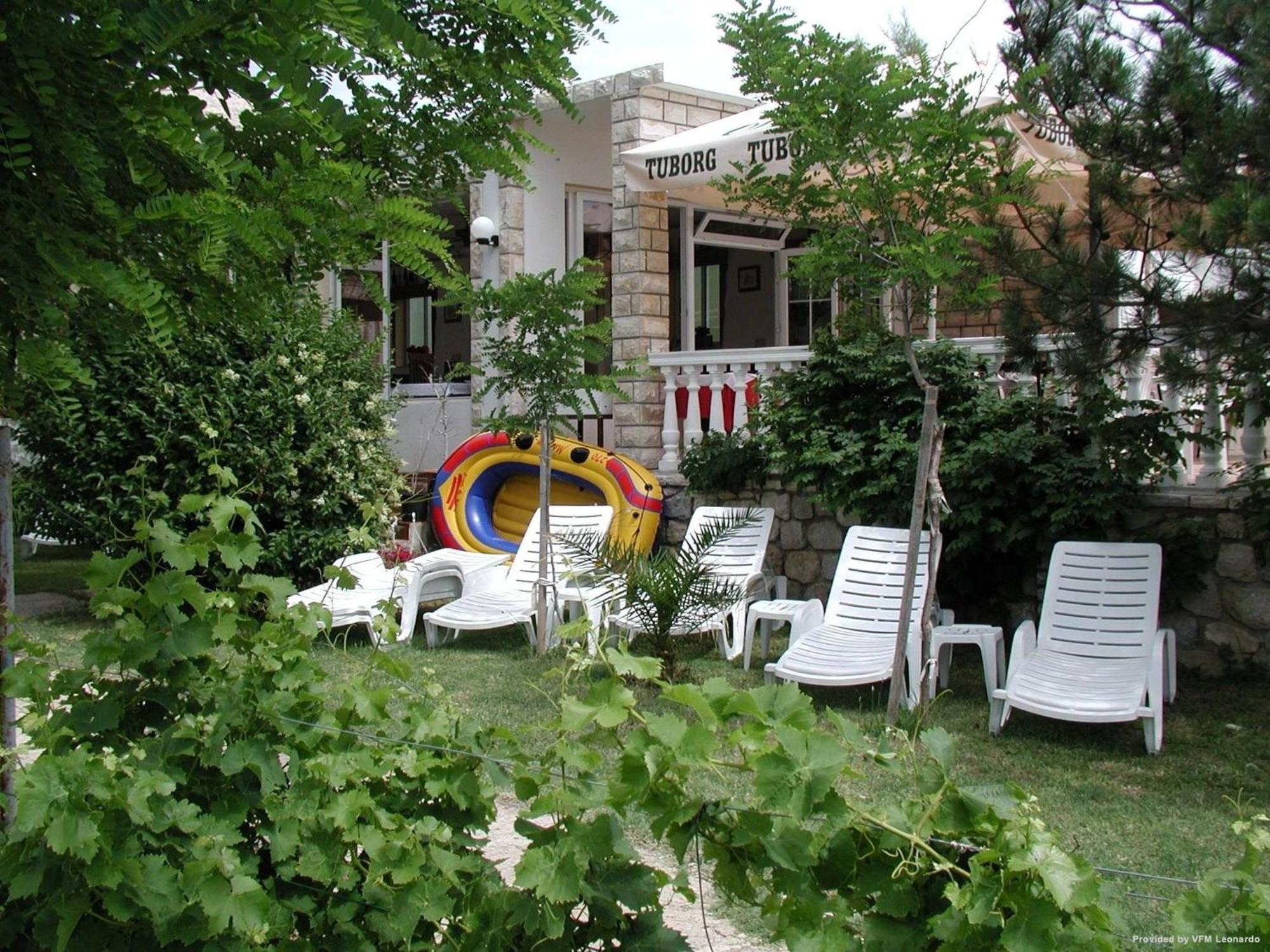 Tonino Apartments Pag Town Exterior photo